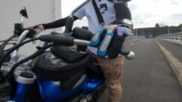 【秋】速乾シャツでバイクに乘るのは危険なのか？